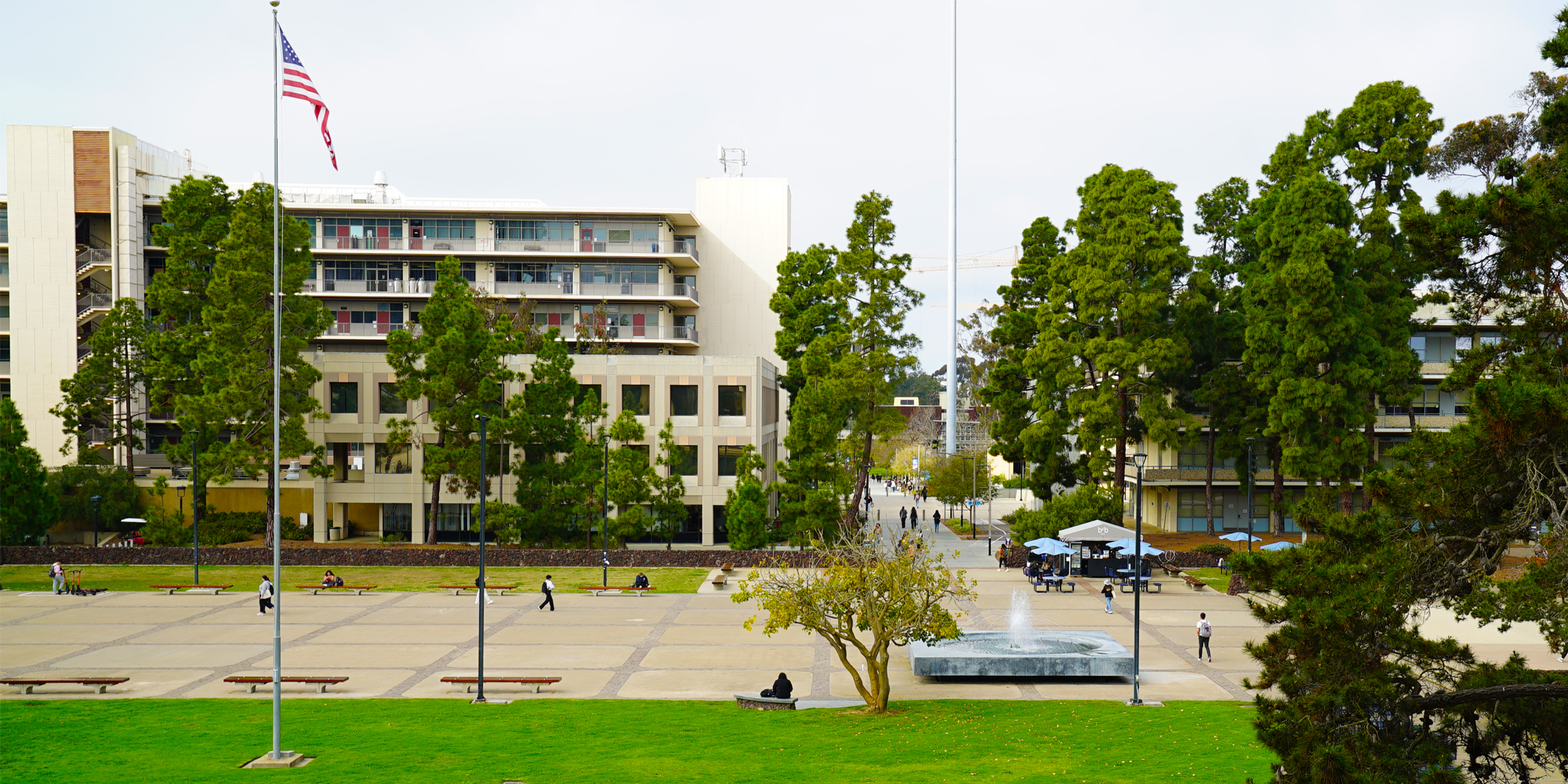 UC San Diego Revelle Plaza